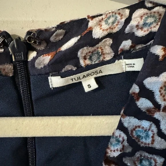 NEW Tularosa Revolve Brentwood Mini Dress Blue Floral Size Small NWT - Picture 5 of 7
